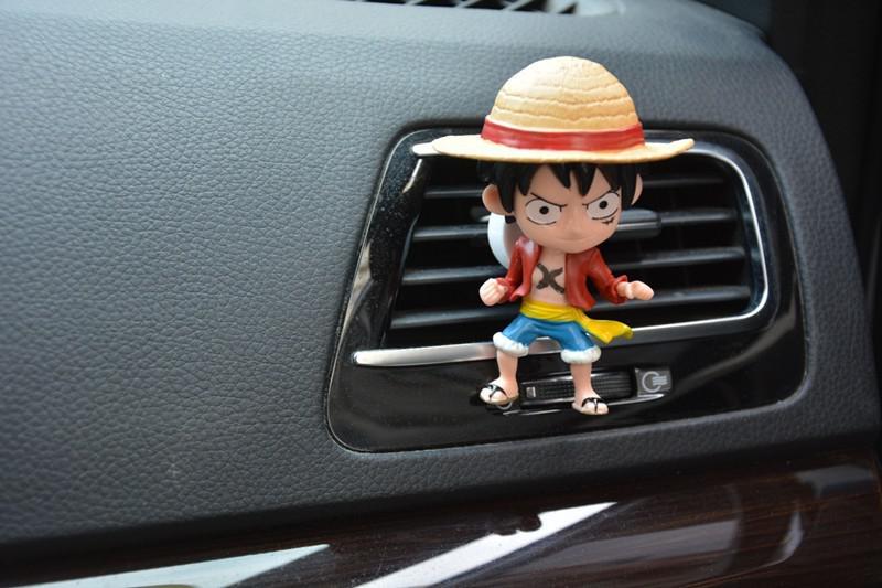 One Piece Car Air Fragrance Decoration E