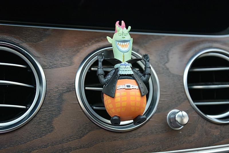 One Piece Car Air Fragrance Decoration Z