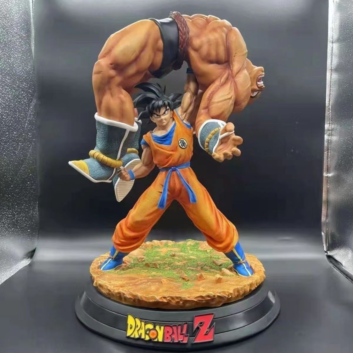 Son Goku VS Nappa Dragonball Action Figure 42cm