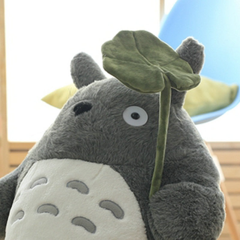 Obtenez votre jouet en peluche Totoro aujourd'hui - Marchandise 100%  authentique Studio Ghibli – OTAKUSTORE